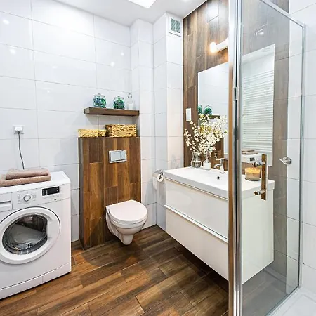 Appartement No 6 - *